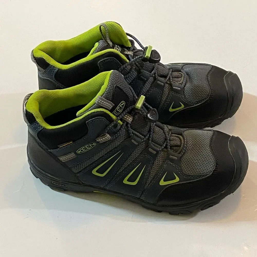Keen Waterproof Hiking Boots Youth Shoes Size 6 US